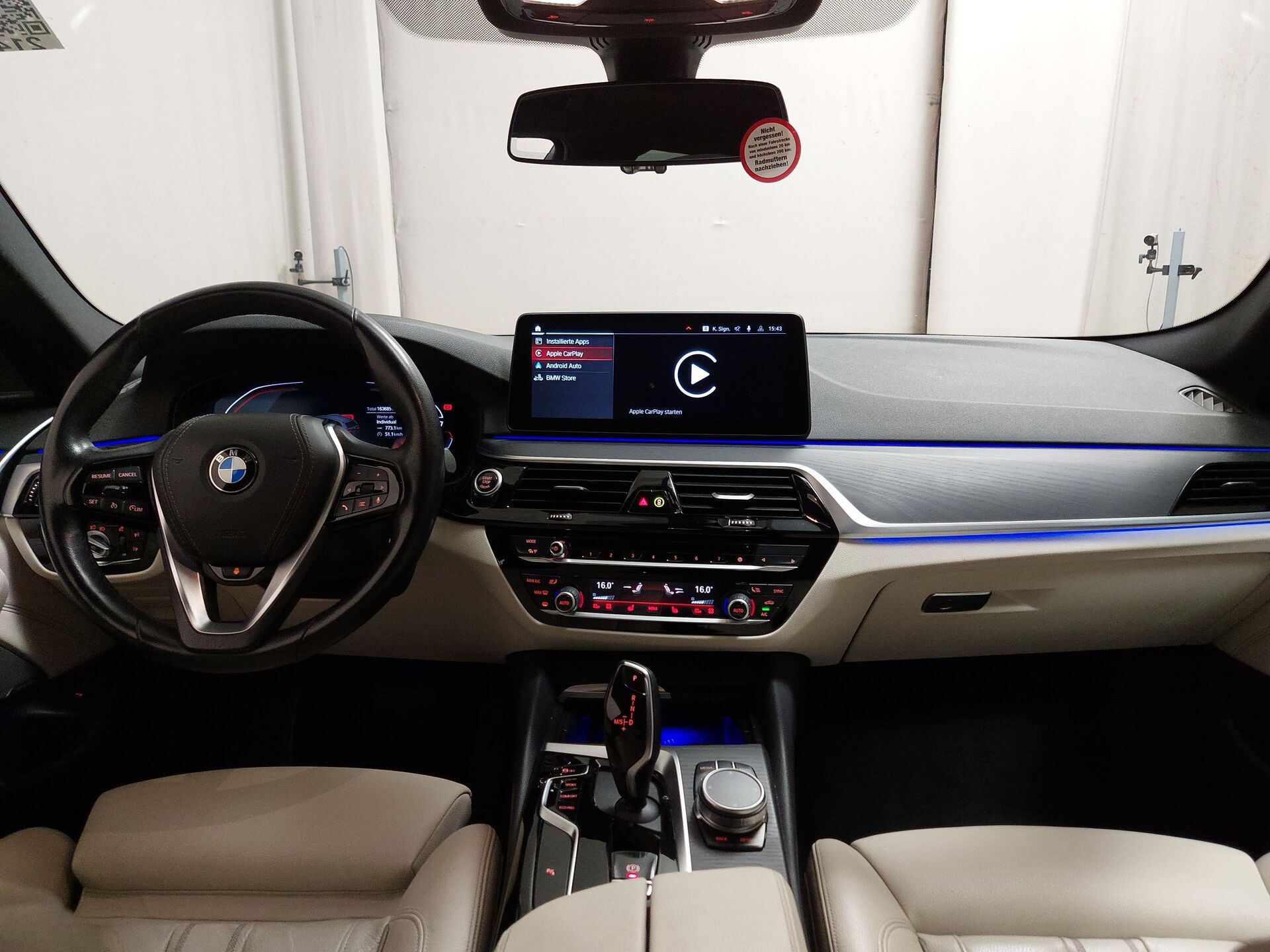 BMW 520d Touring Leder Navi LC Pro H-K Pano LED+ 16