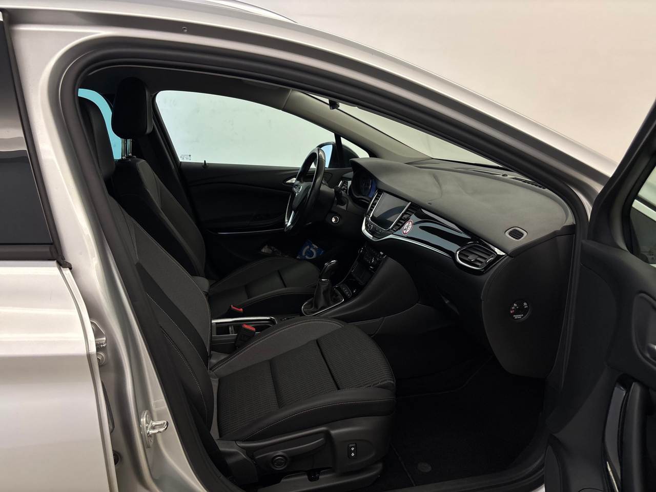 Opel Astra ST 1.5 D Elegance NAVI SHZ LED RFK LENKRADHZG 6