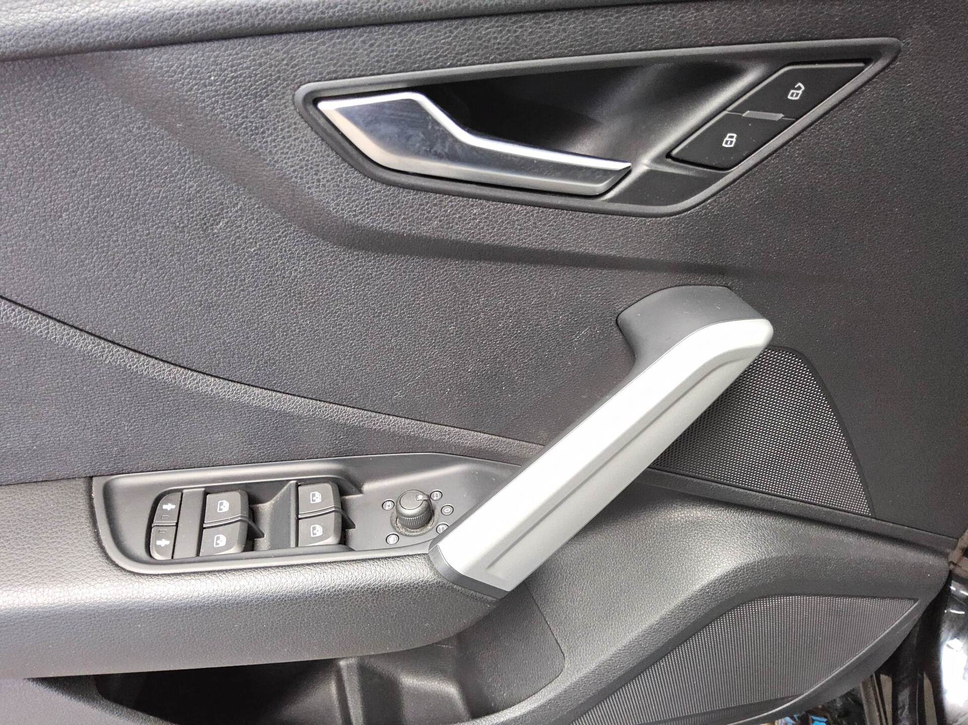 Audi Q2 35 TDI advanced AHK Rückfahrkamera ACC SHZ 9