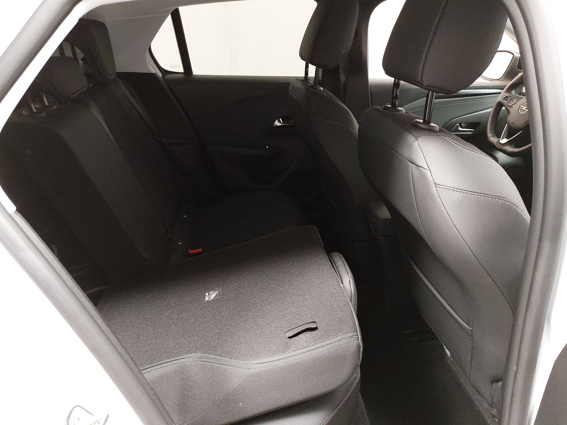Opel Corsa Elegance T-Leder LED RFK 14