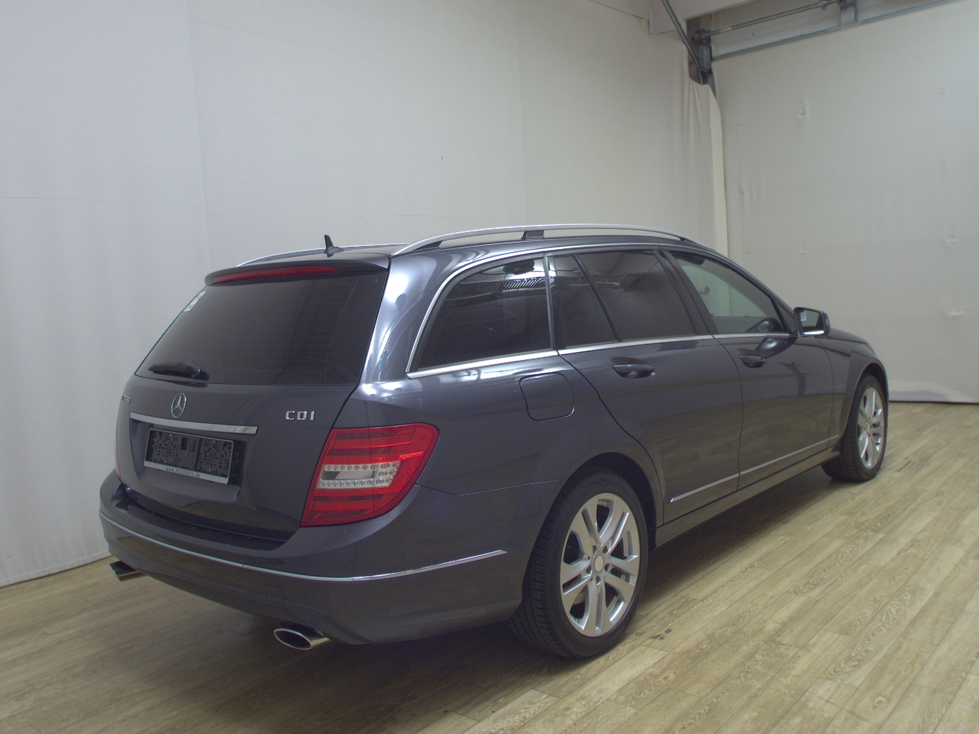 Mercedes-Benz C 350 T CDI Avantgarde Navi Xenon HU 04/27 4