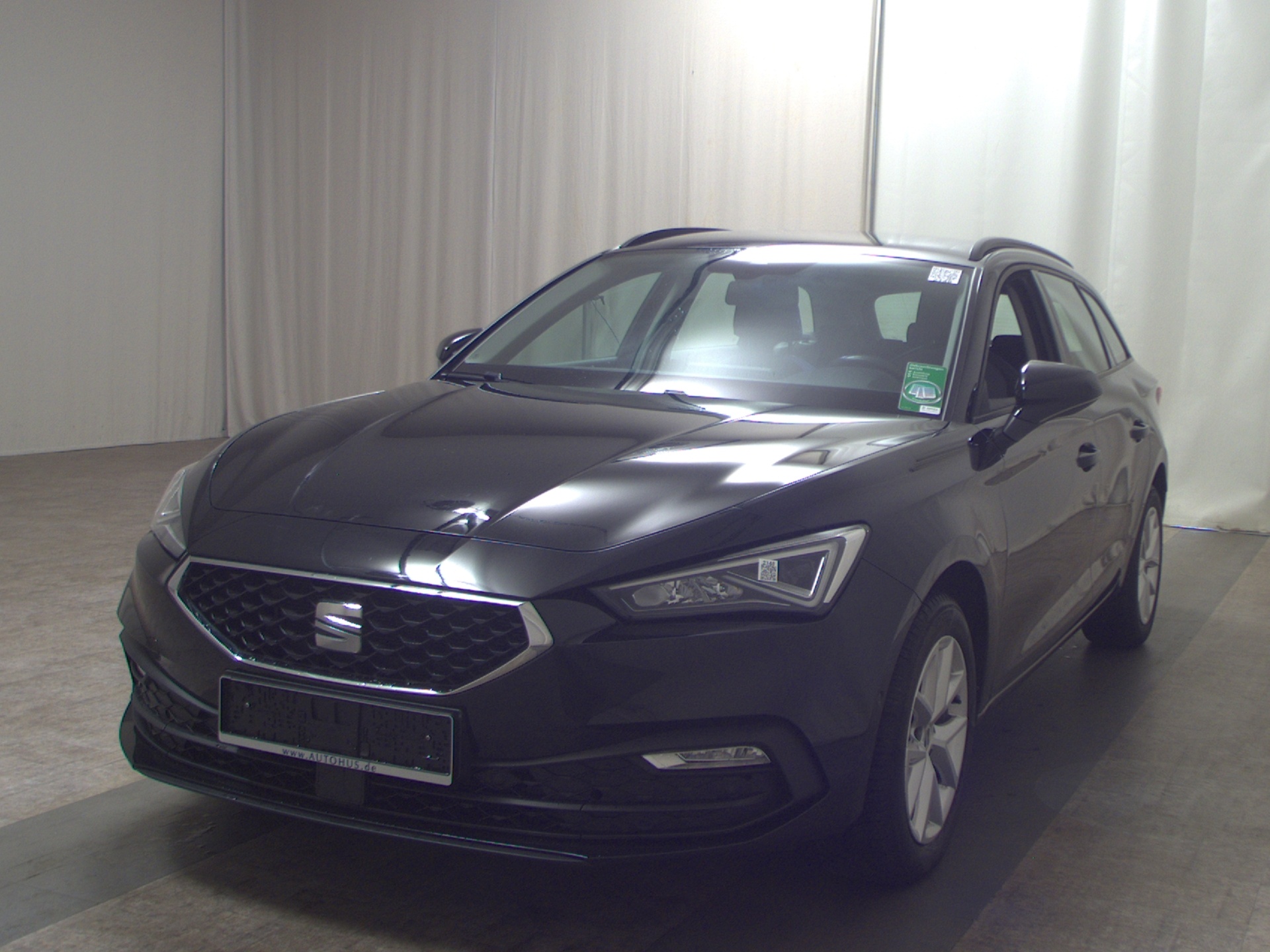 Seat Leon Sportstourer 2.0 TDI Style Navi LED vc PDC 2