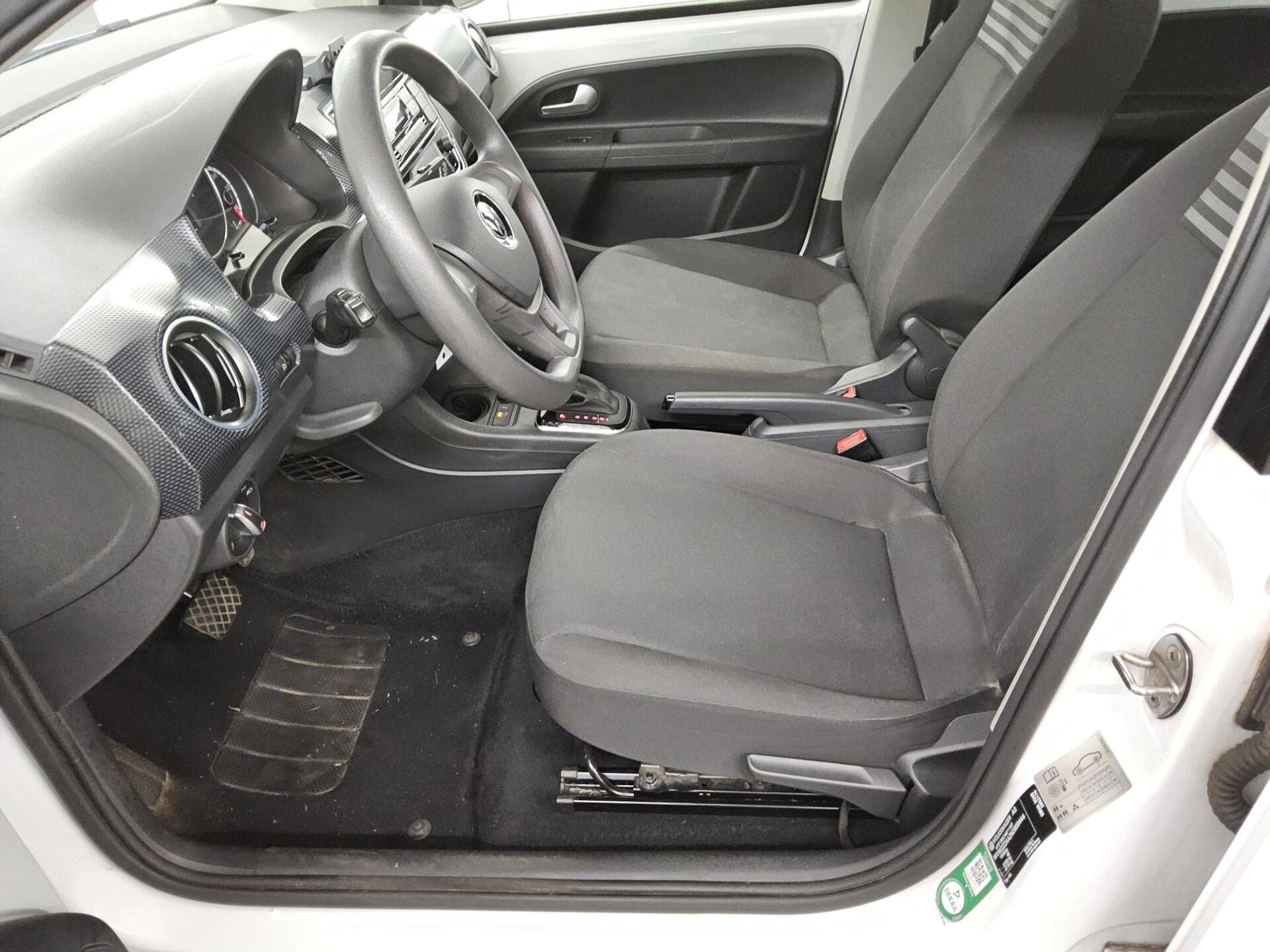 Volkswagen e-up! Rückfahrkamera PDC Shz DAB+ Tempomat 8
