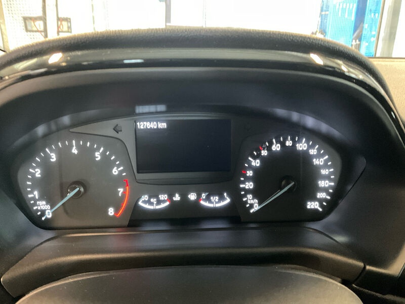 Ford Fiesta 1.0 EB Titanium SHZ LED SPURHALTE EL.SPIEGEL AMBIENTE 7