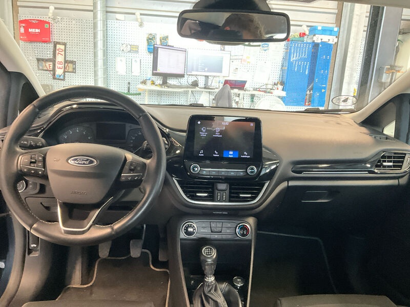 Ford Fiesta 1.0 EB Titanium SHZ LED SPURHALTE EL.SPIEGEL AMBIENTE 5