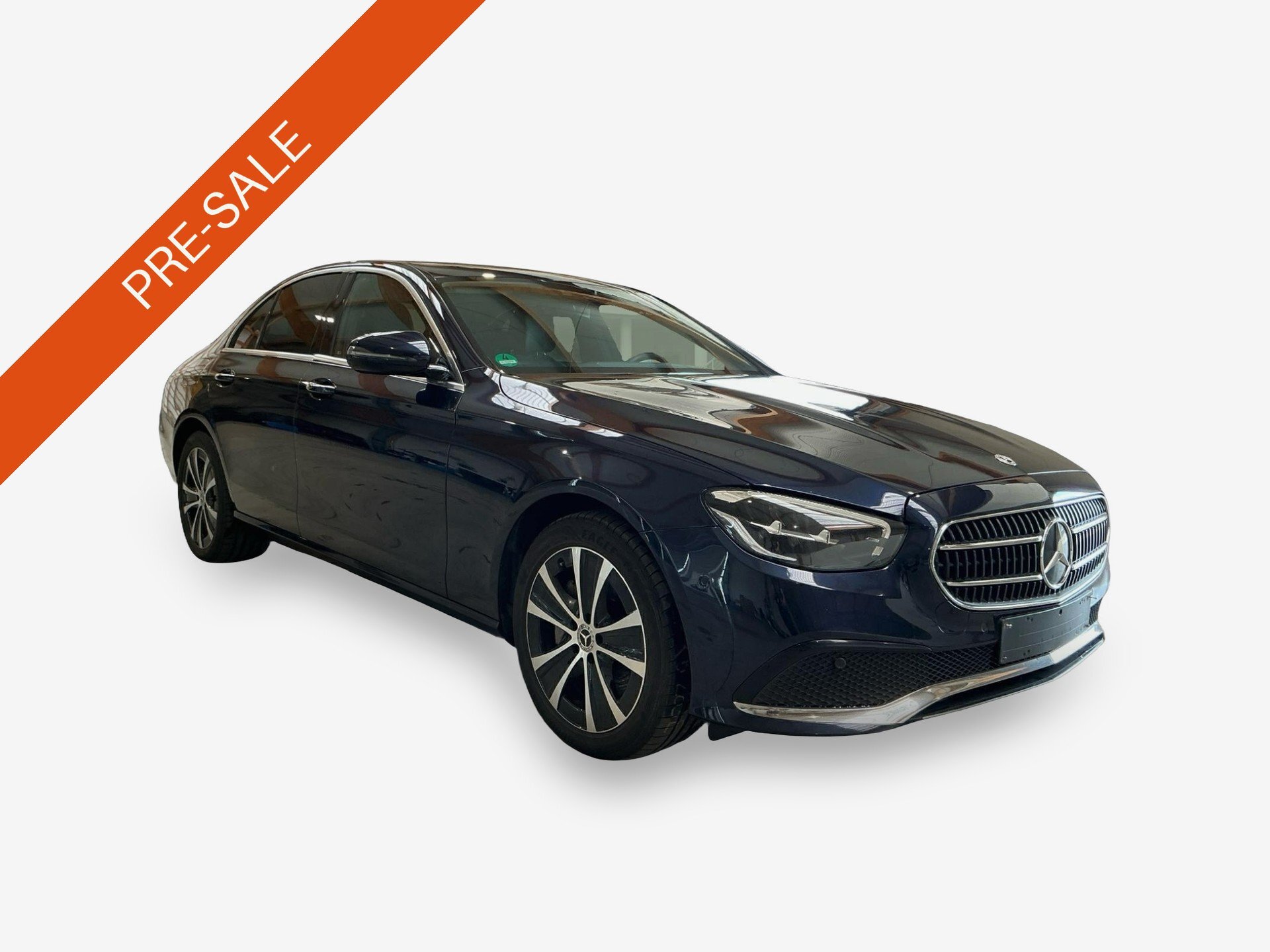 Mercedes-Benz E 300 de 4M Avantgarde NAVI KLIMAAUT LED RADIO MFL 2