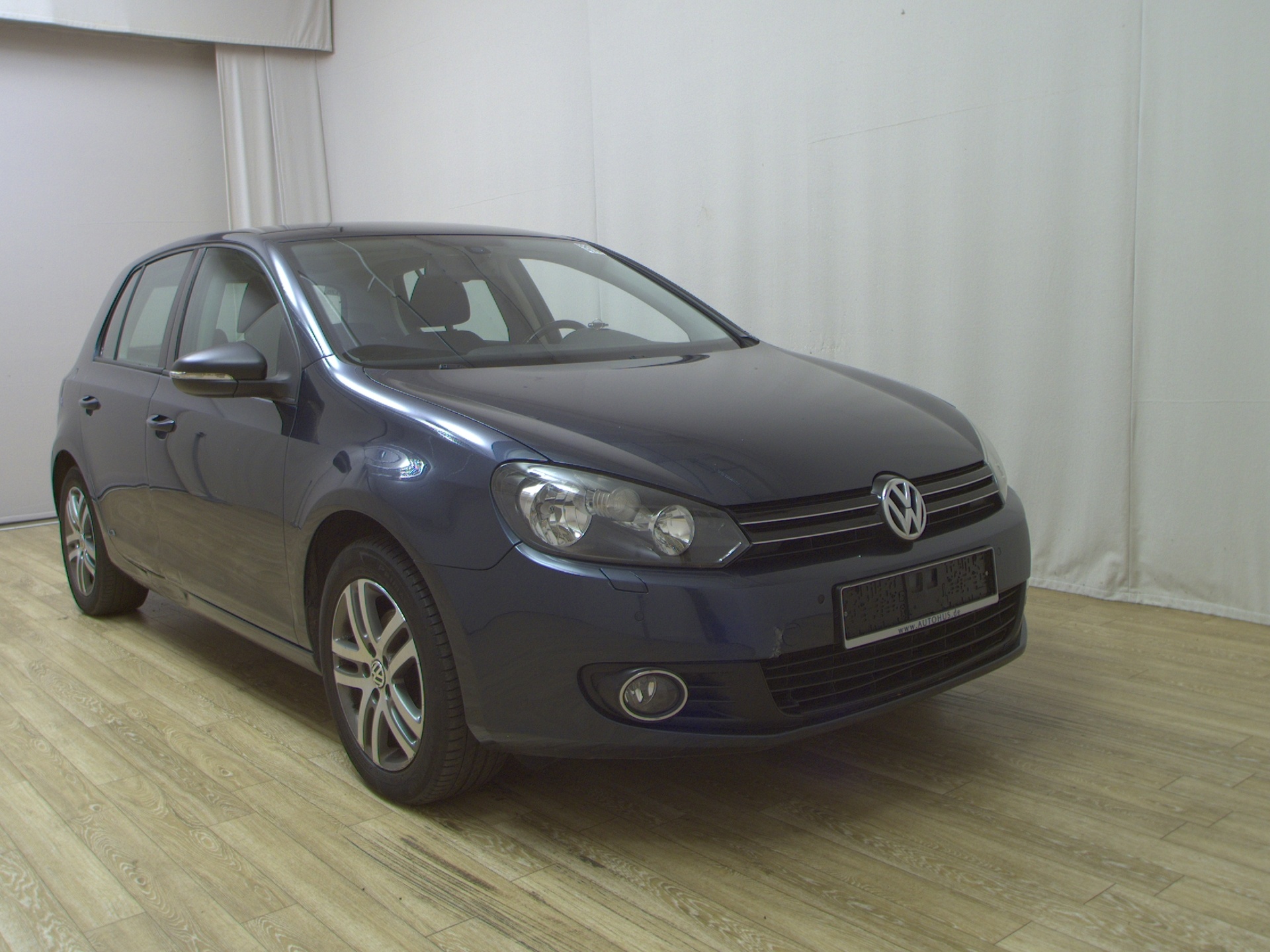Volkswagen Golf-6 1.4 AHK Klima SHZ PDC v+h 3