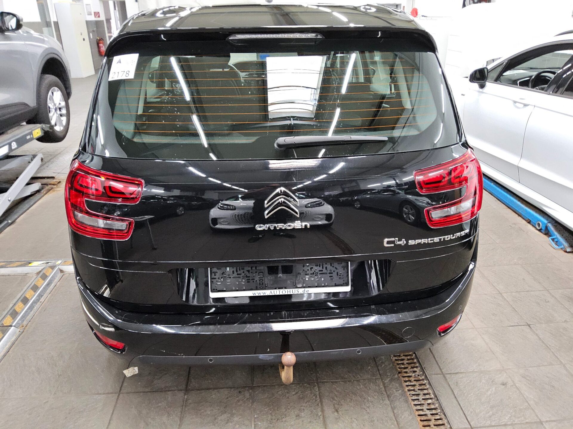 Citroën SpaceTourer 1.5 BlueHDi 7-Sitzer 11