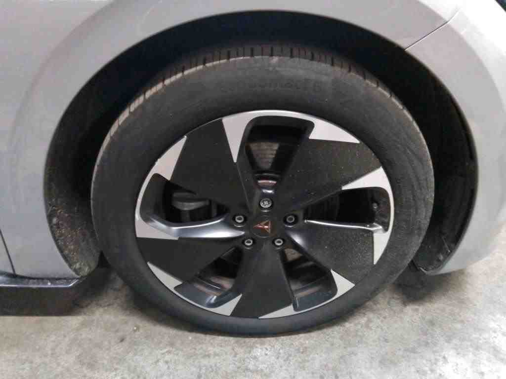 Cupra Born KLIMAAUT VIRTUAL PDC LED 12