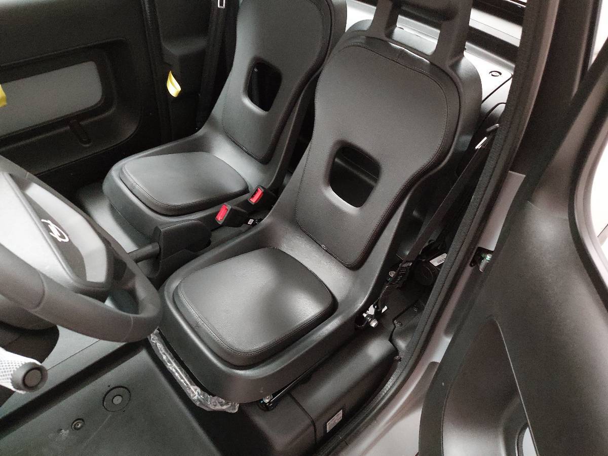 Opel Rocks-e Edition LED PANO 12
