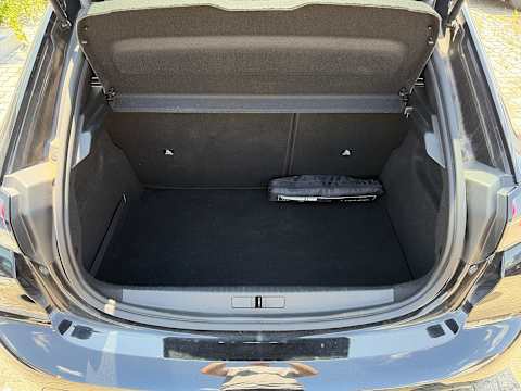 Peugeot 208 Allure T-LEDER NAVI KLIMAAUT LED SHZ 10