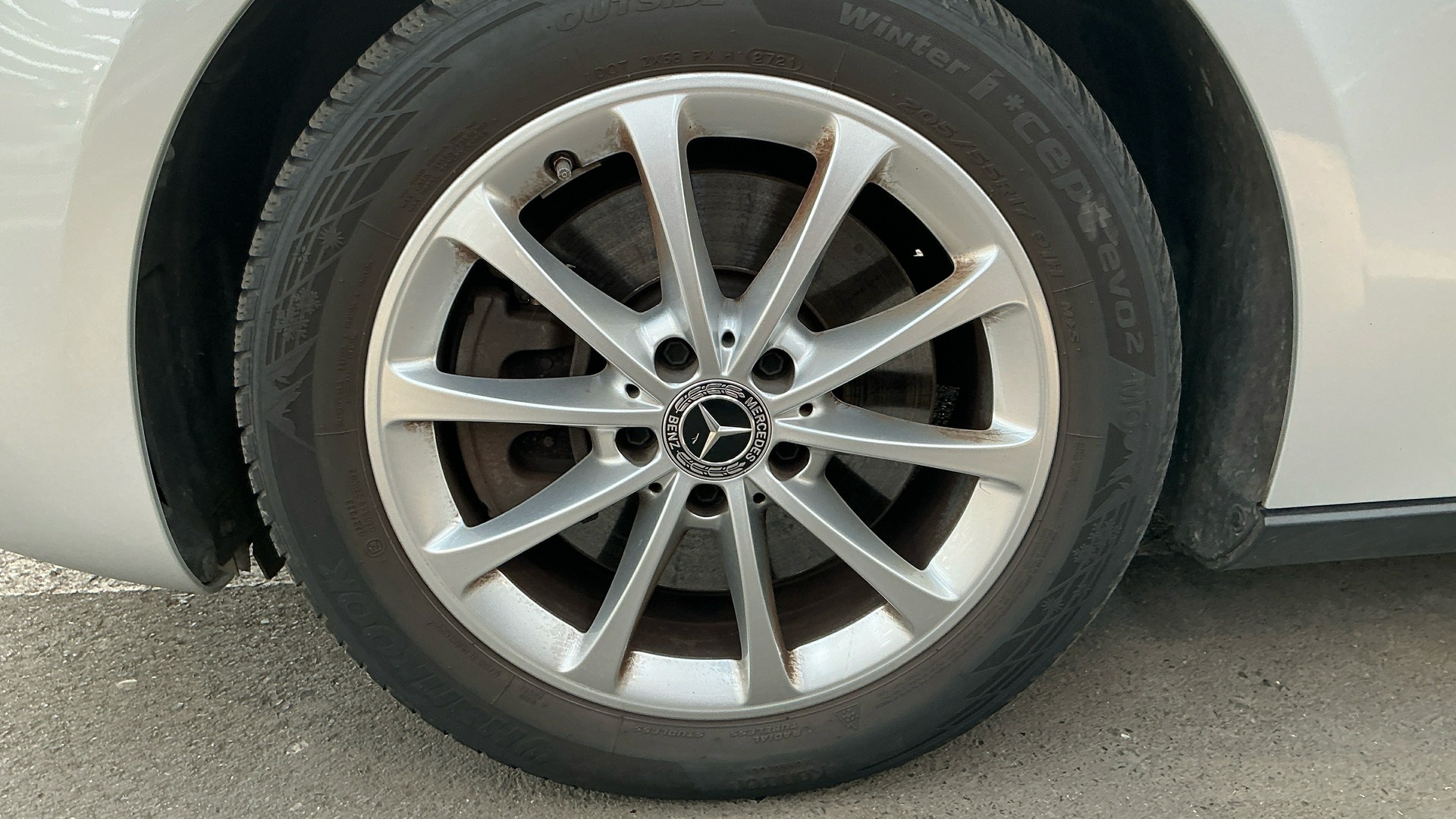 Mercedes-Benz A 250 e NAVI SHZ PDC LED 10