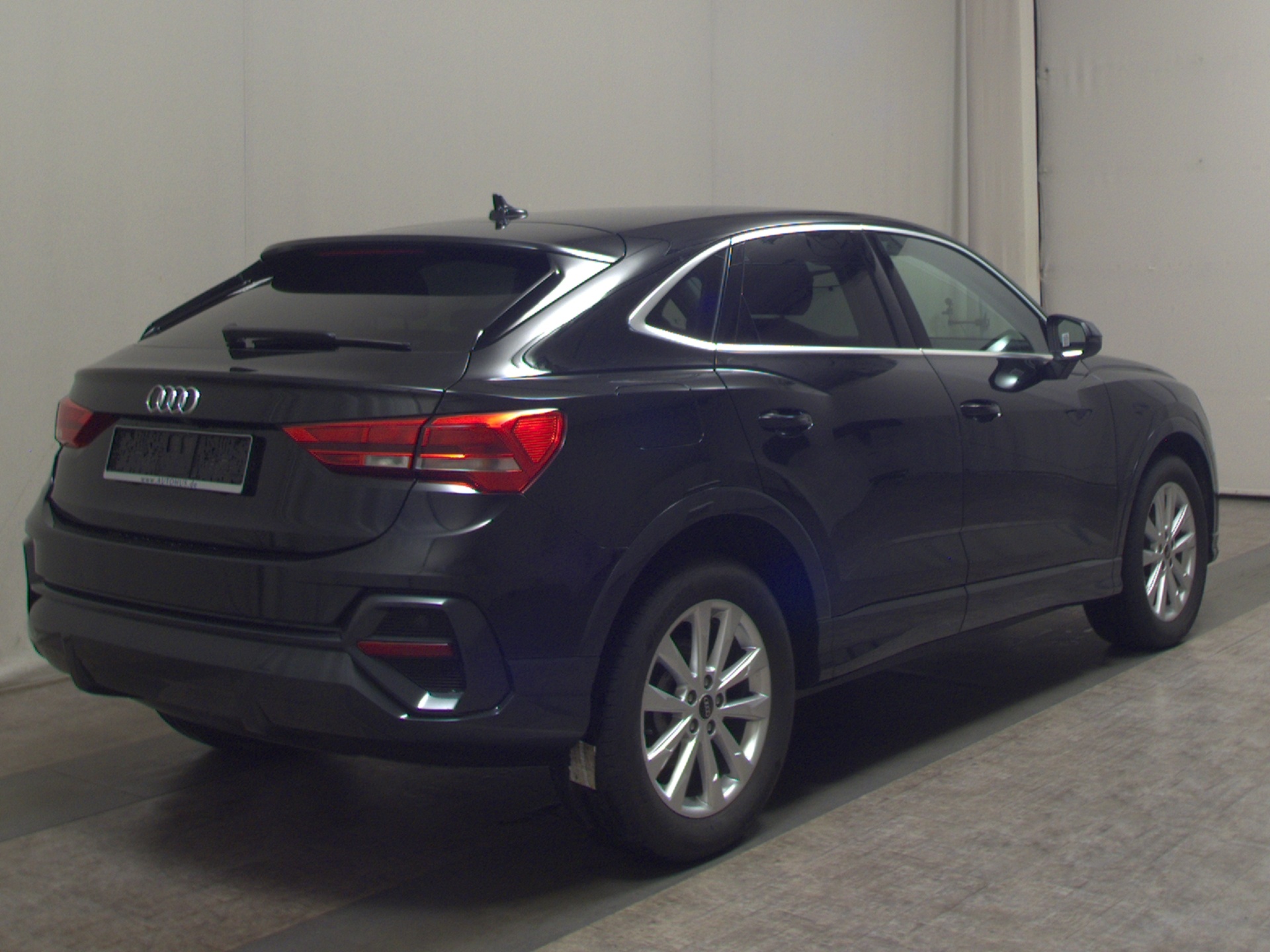 Audi Q3 Sportback 35 TDI Navi LED vc RFK 4