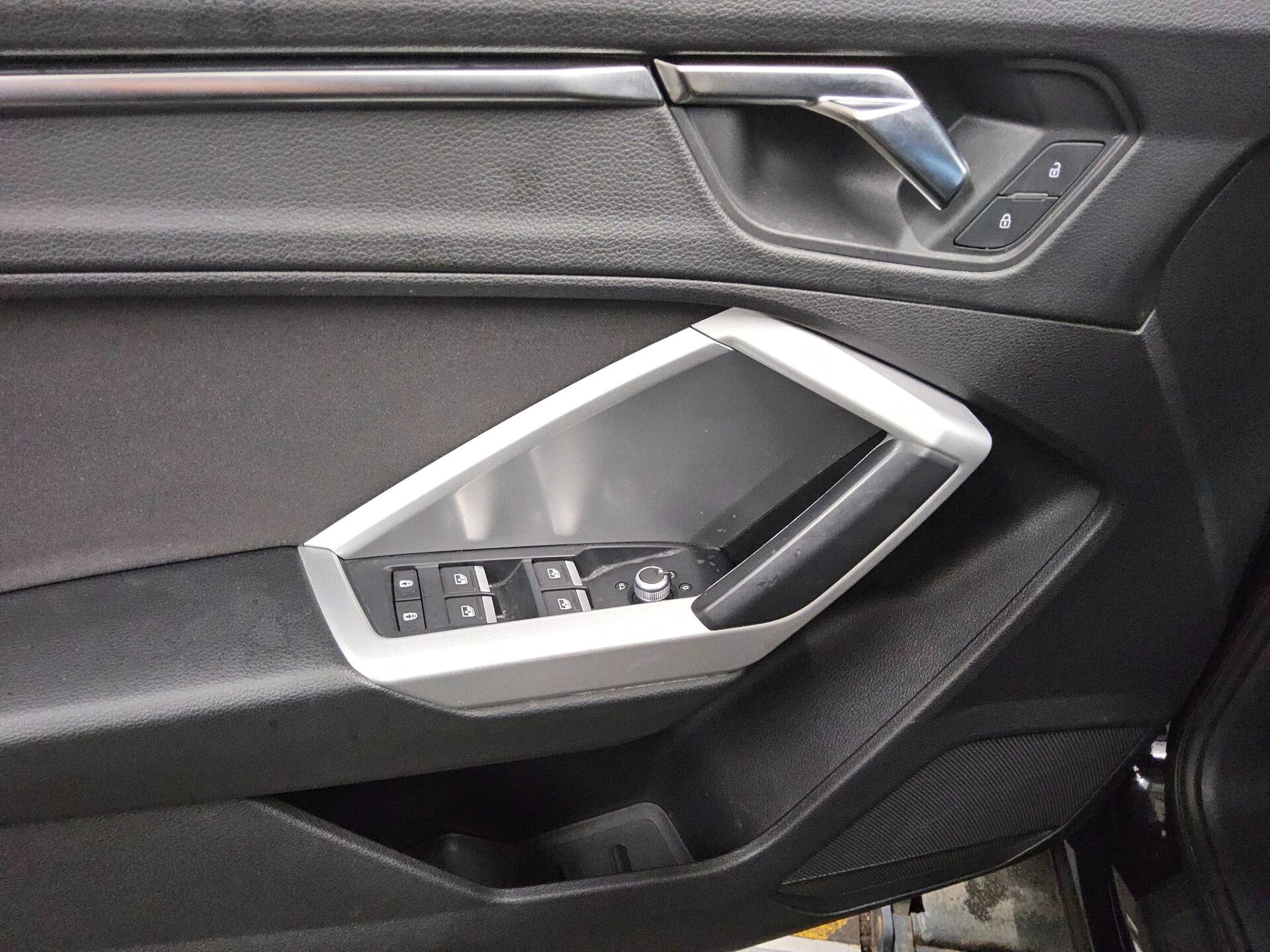 Audi Q3 Sportback 35 TDI Navi LED vc RFK 10