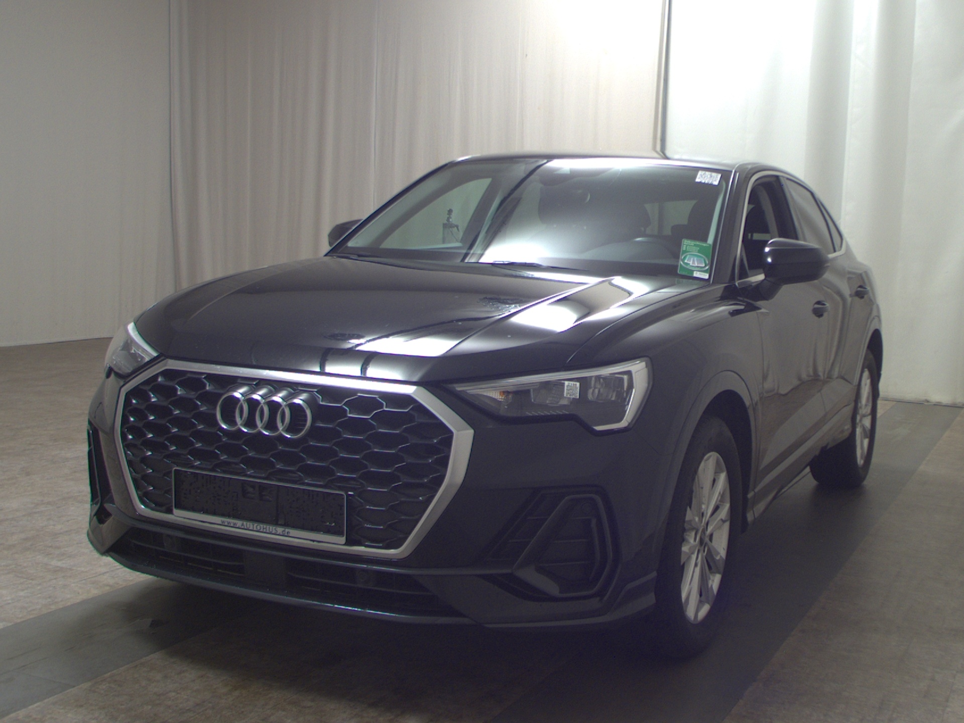 Audi Q3 Sportback 35 TDI Navi LED vc RFK 2