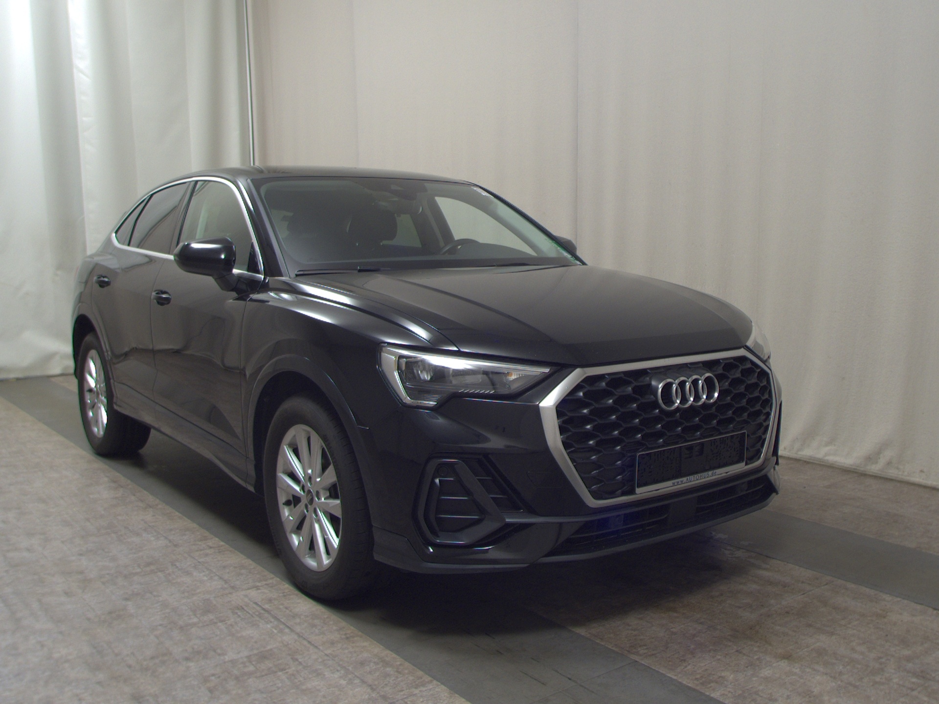 Audi Q3 Sportback 35 TDI Navi LED vc RFK 3