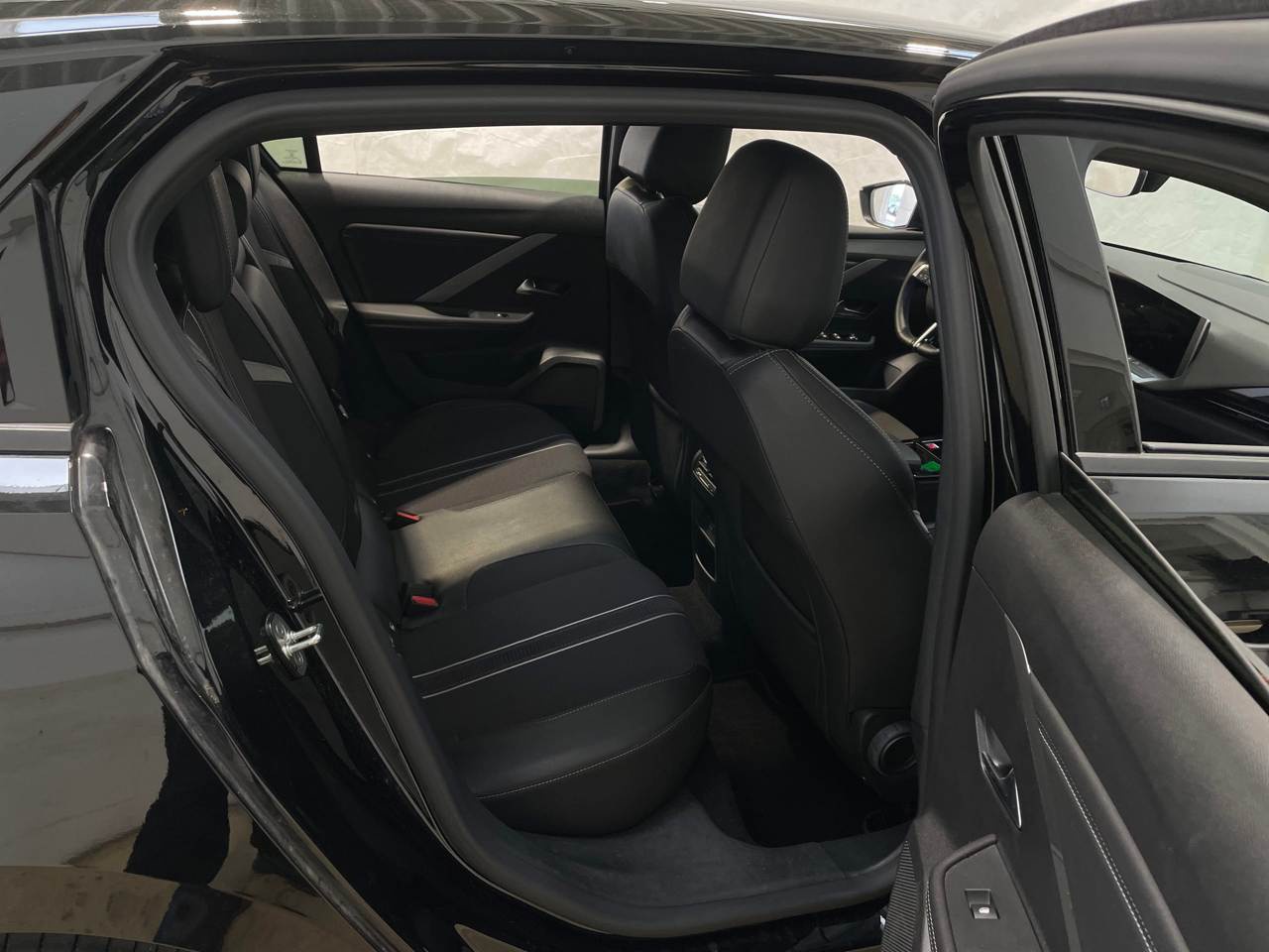Opel Astra 1.5 D GS Line NAVI KLIMAAUT LED SHZ PDC 8