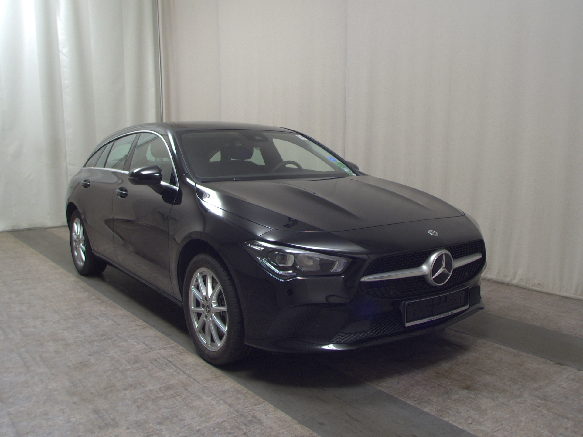 Mercedes-Benz CLA 250 Shooting Brake e Navi LED MBUX SHZ PDC 3