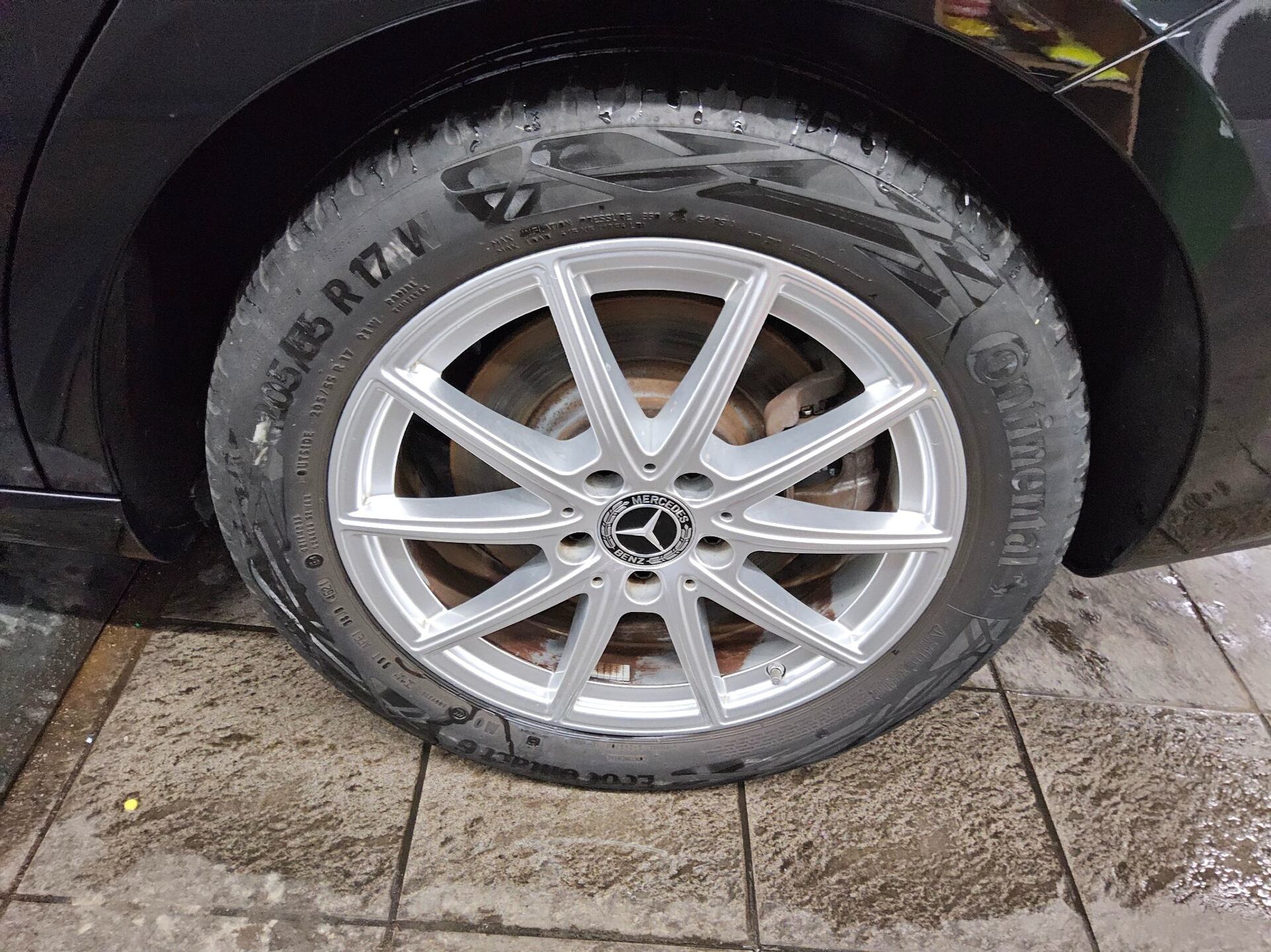 Mercedes-Benz CLA 250 Shooting Brake e Navi LED MBUX SHZ PDC 11