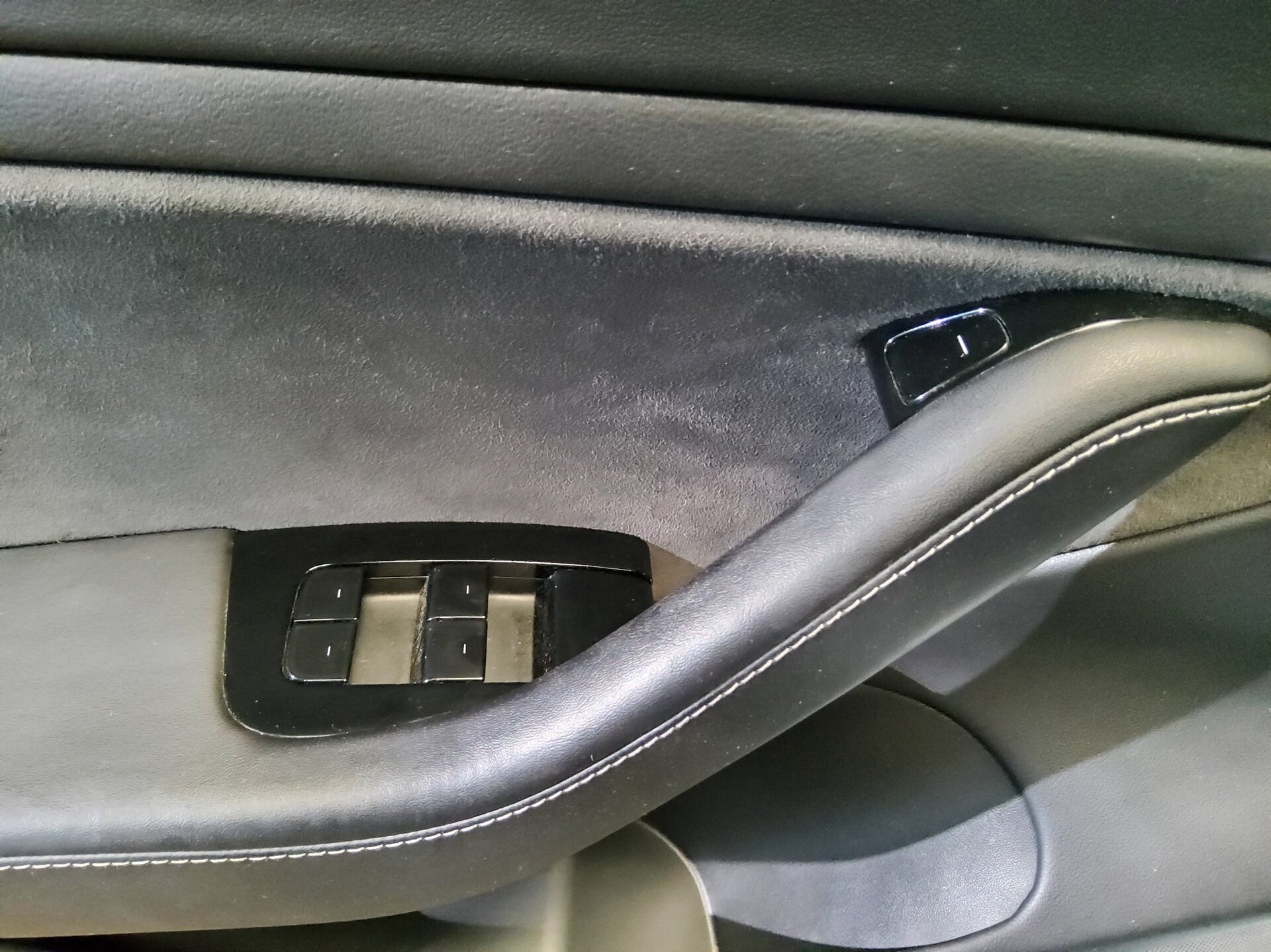 Tesla Model 3 Performance Dual AWD Leder Navi LED RFK 9