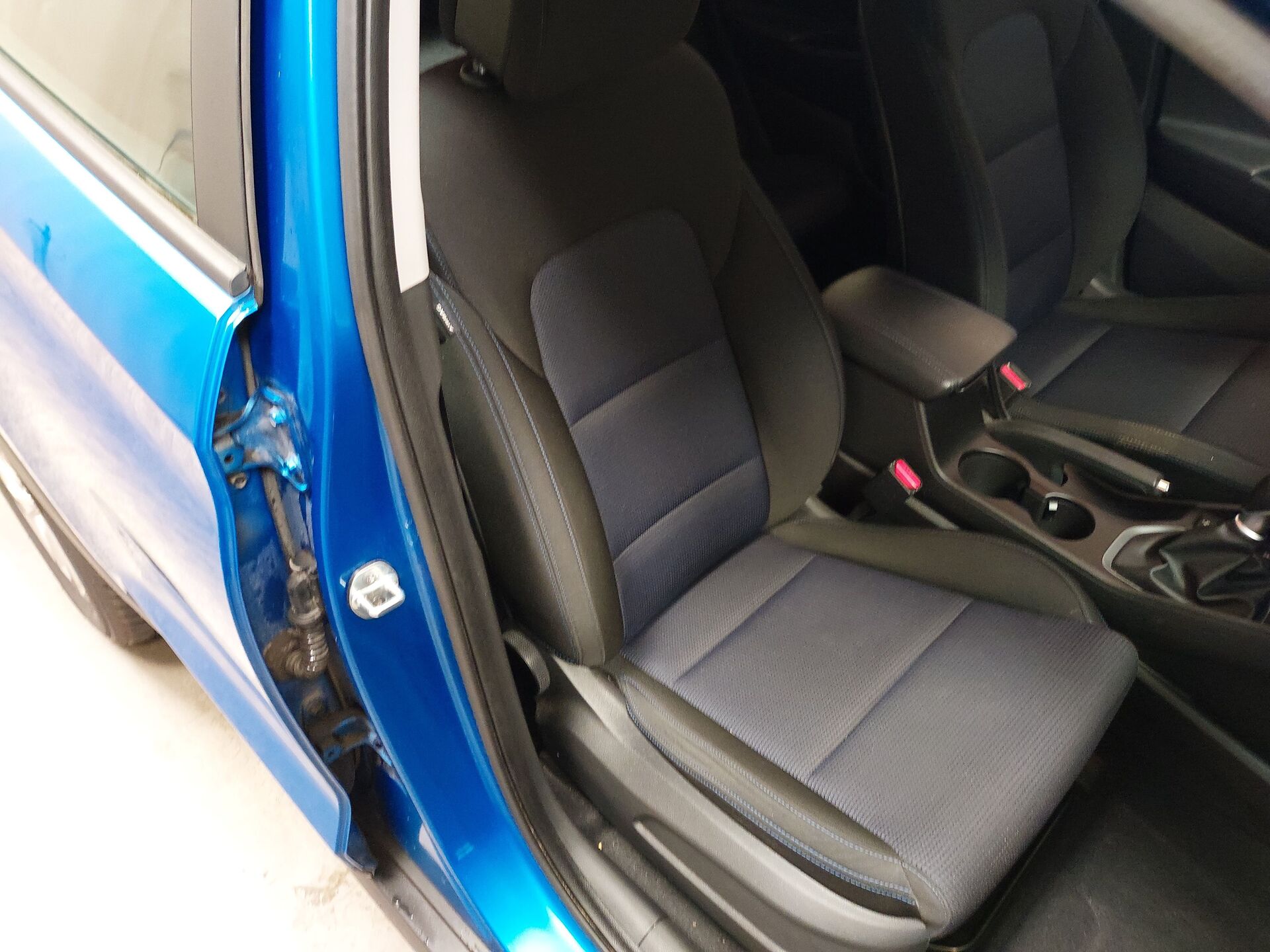 Hyundai Tucson 1.6 Trend Navi Tempomat PDC 11