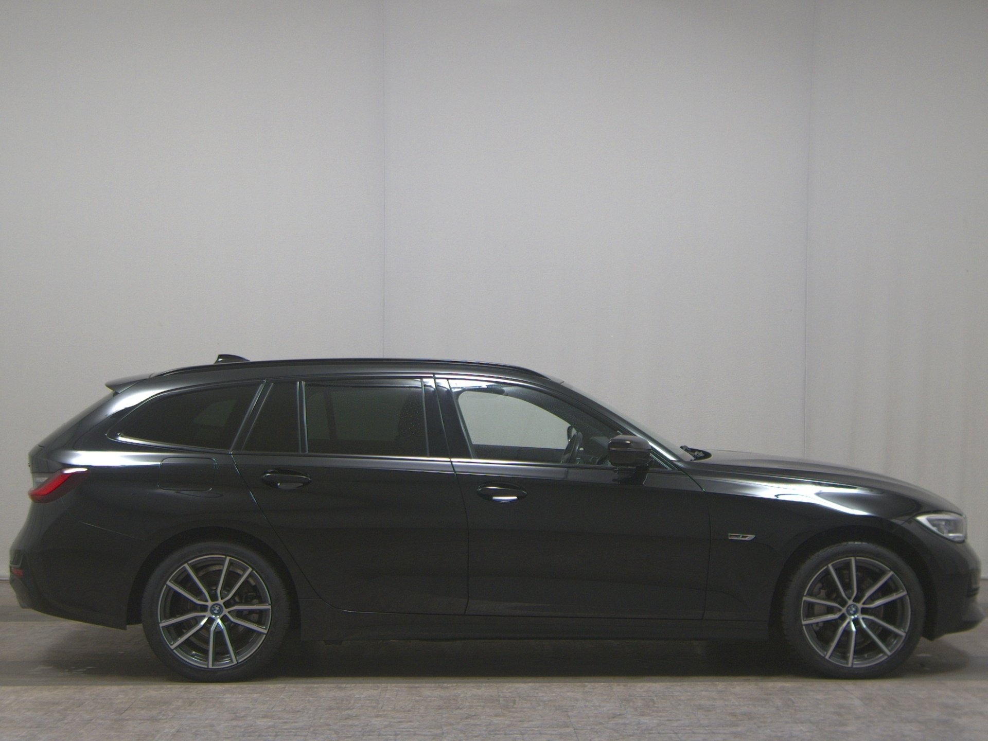 BMW 330e Touring xDr Sport-Line Nav Laser LC-Pro HuD