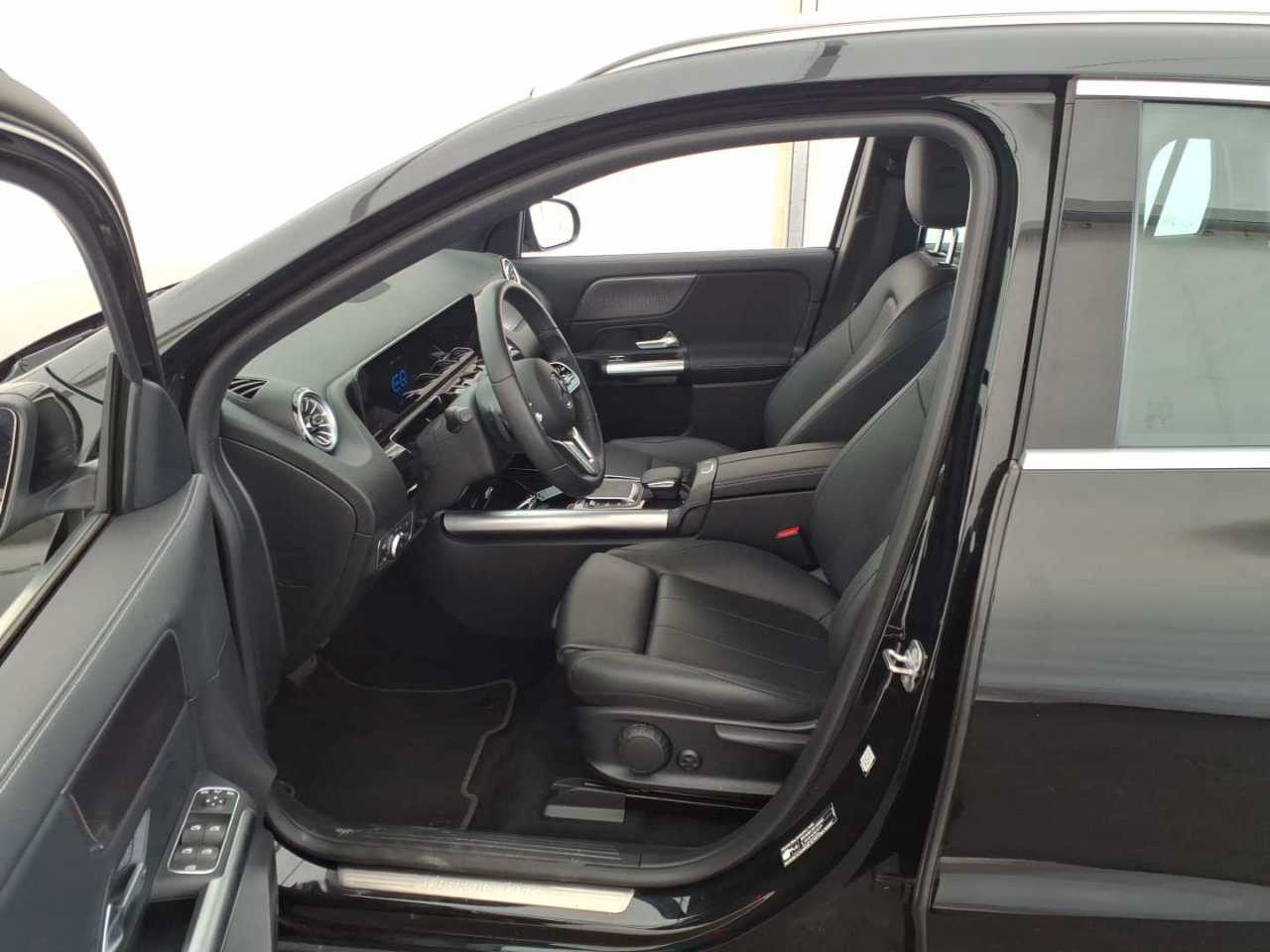 Mercedes-Benz EQA 250 Progressive NAVI LED LEDER PANO Sound 4