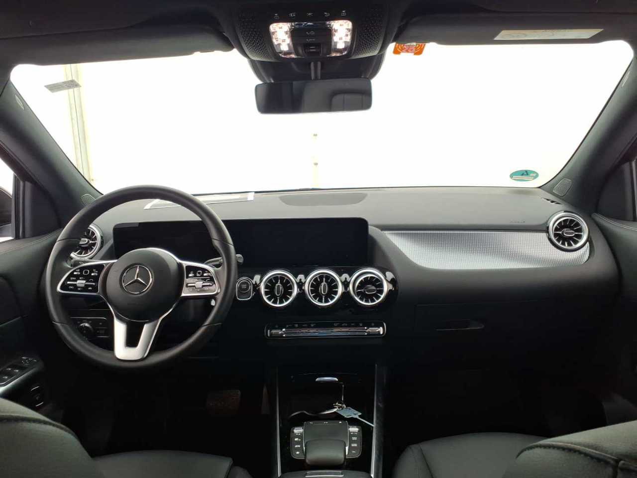 Mercedes-Benz EQA 250 Progressive NAVI LED LEDER PANO Sound 3