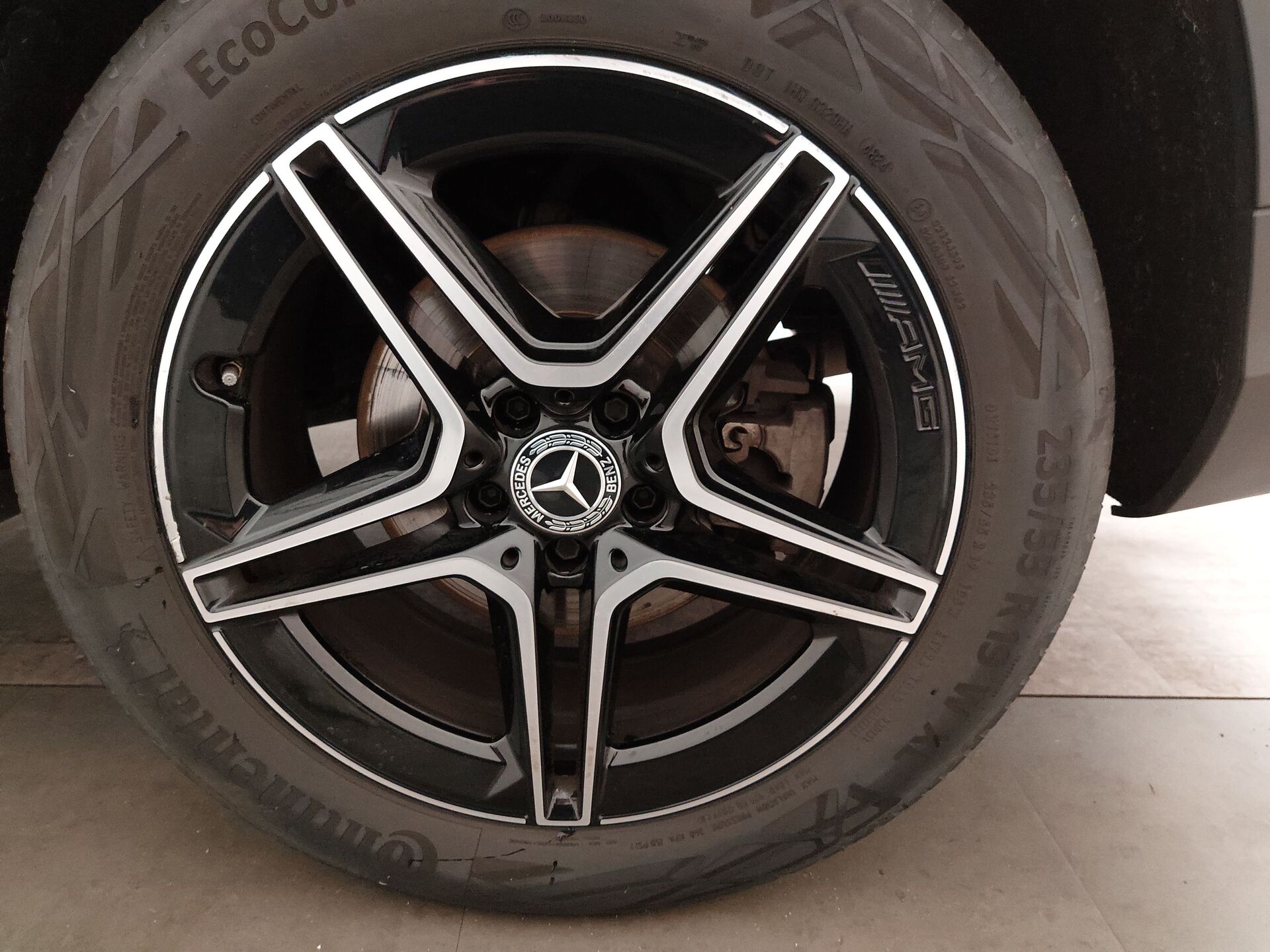 Mercedes-Benz 300 de 4M AMG-Line AMG-LINE NAVI SPORTSITZE LED RADIO 10