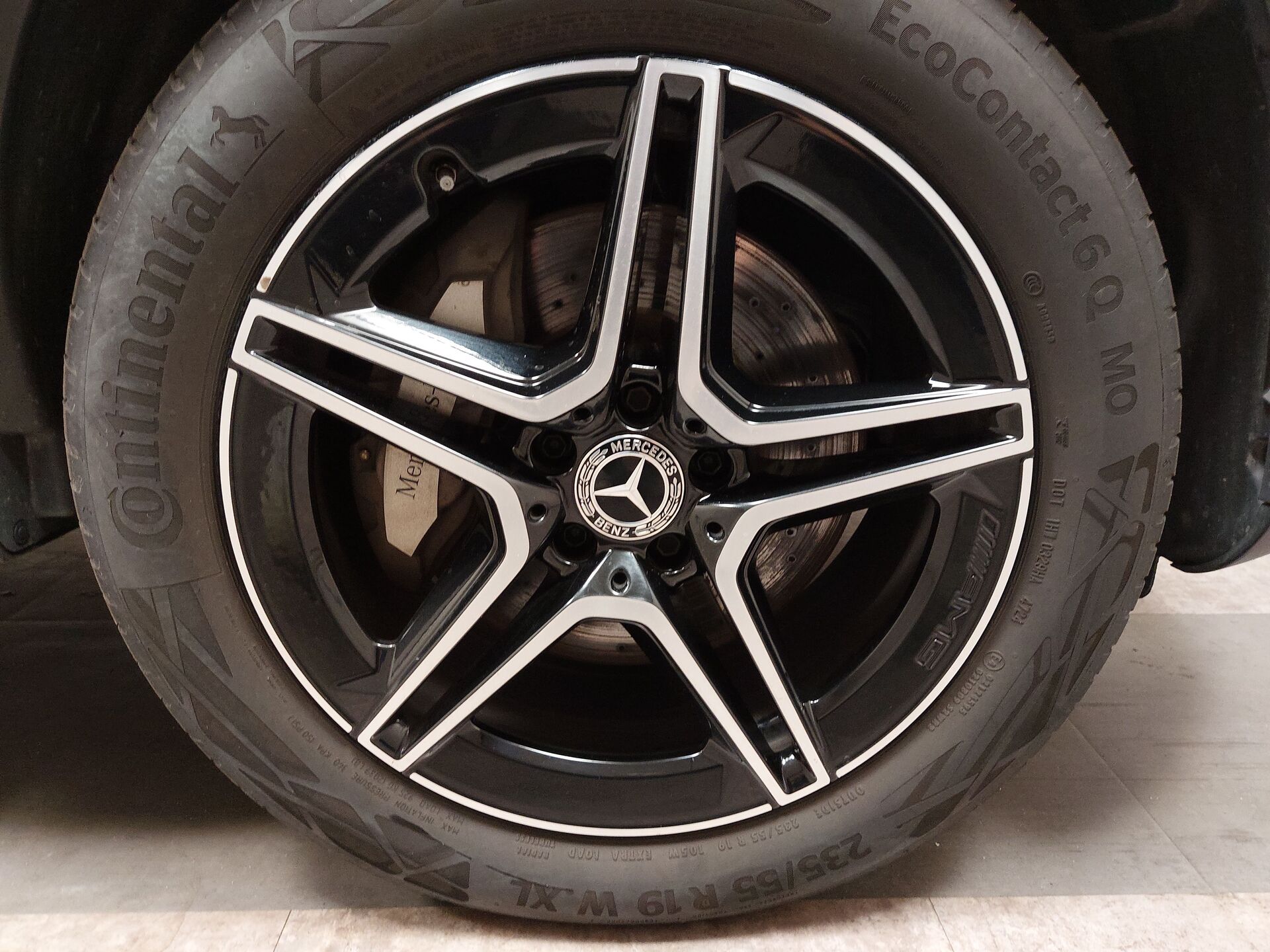 Mercedes-Benz 300 de 4M AMG-Line AMG-LINE NAVI SPORTSITZE LED RADIO 9
