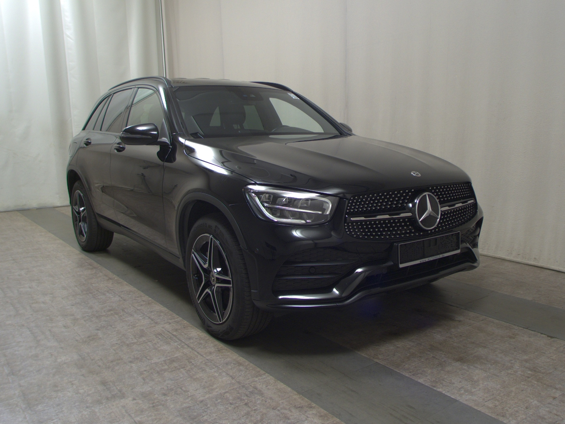 Mercedes-Benz 300 de 4M AMG-Line AMG-LINE NAVI SPORTSITZE LED RADIO 3