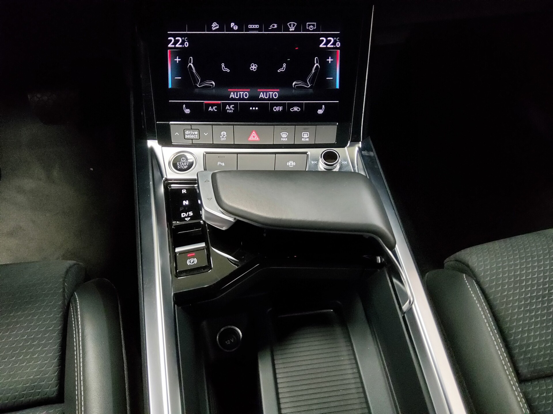 Audi e-tron 50 Qu. S-Line Navi LED HuD 6