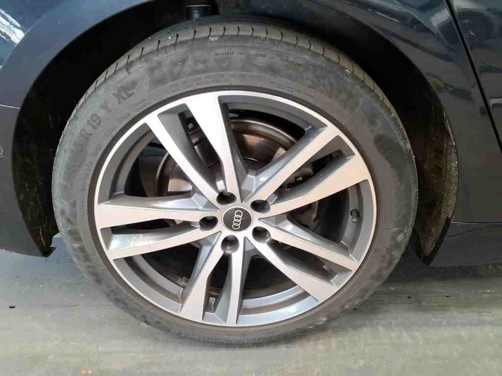 Audi A6 35 TDI design Pano Leder AHK Sound 12