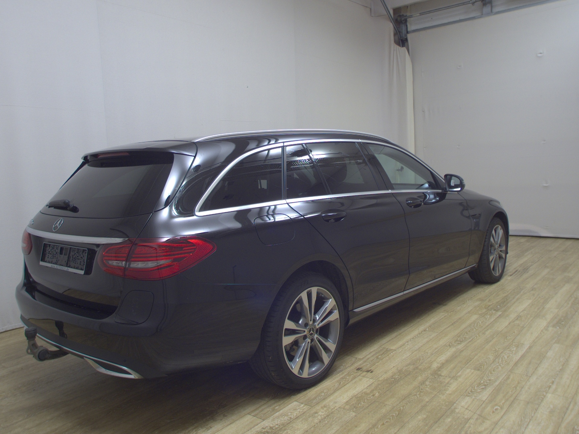 Mercedes-Benz C 300 T de Avantgarde Nav MB-LED Wides. RFK AHK 4