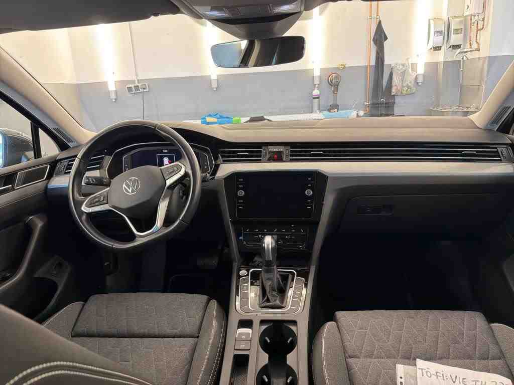 Volkswagen Passat Variant 2.0 TDI Business Navi LED AID 5