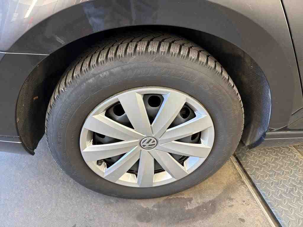 Volkswagen Passat Variant 2.0 TDI Business Navi LED AID 12