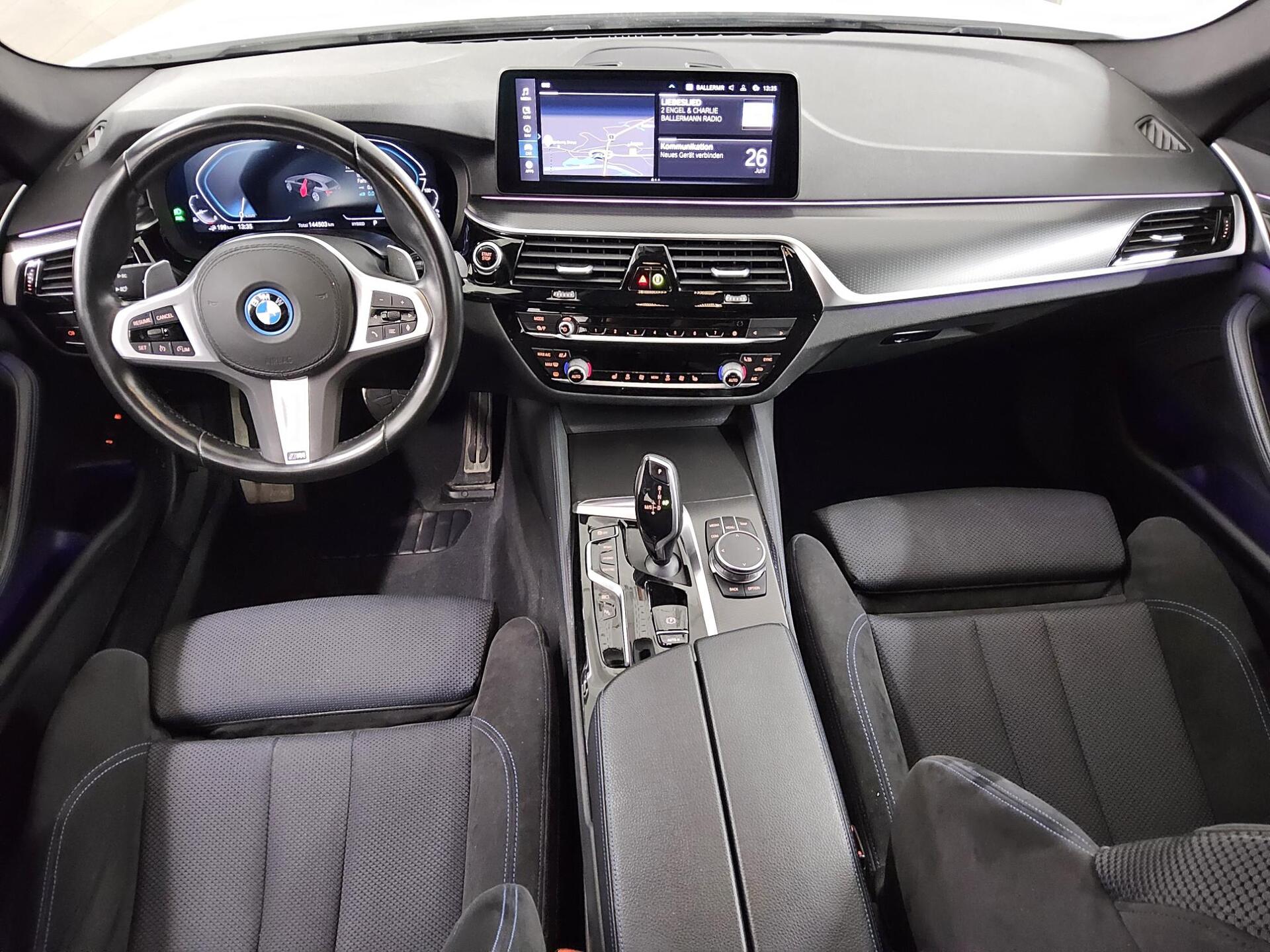 BMW 530e Touring xDr M-Sport Navi LED LC-Pro AHK 5