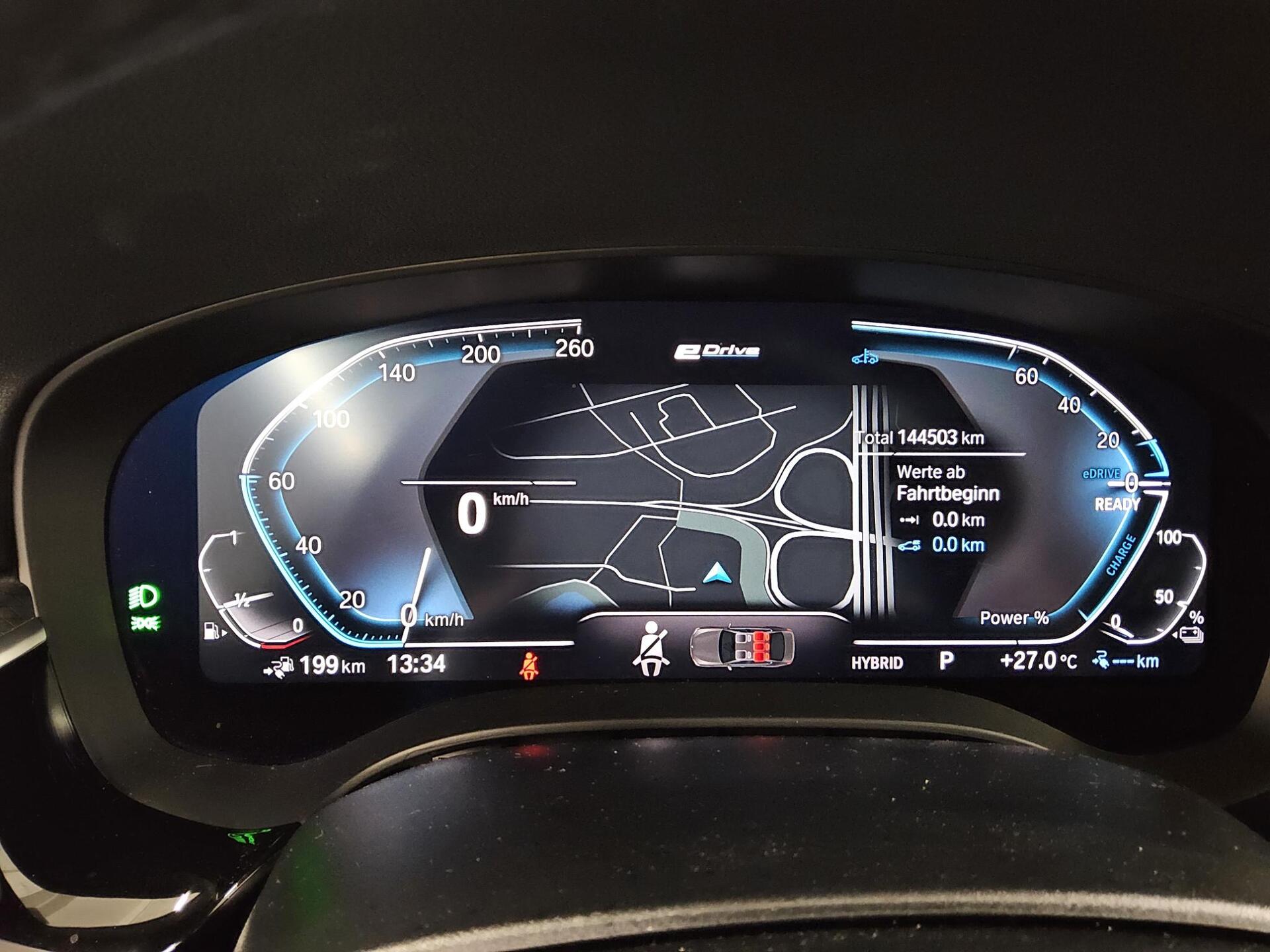BMW 530e Touring xDr M-Sport Navi LED LC-Pro AHK 8
