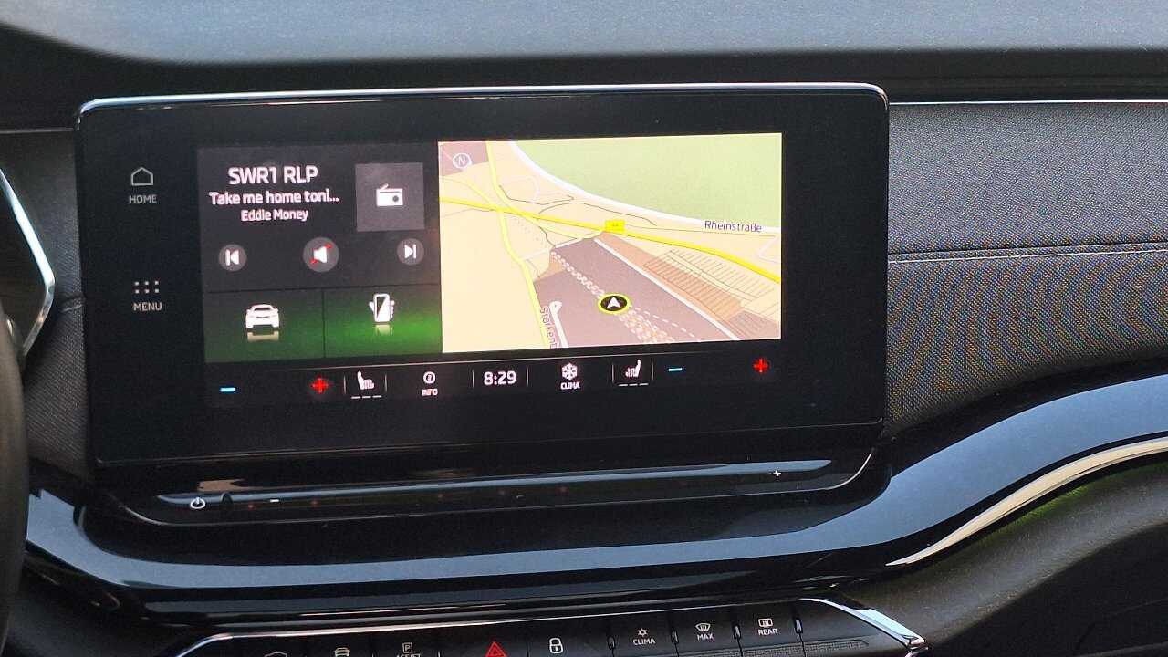 Skoda Octavia Kombi 2.0 TDI Style Navi LED vc Pano HuD 7