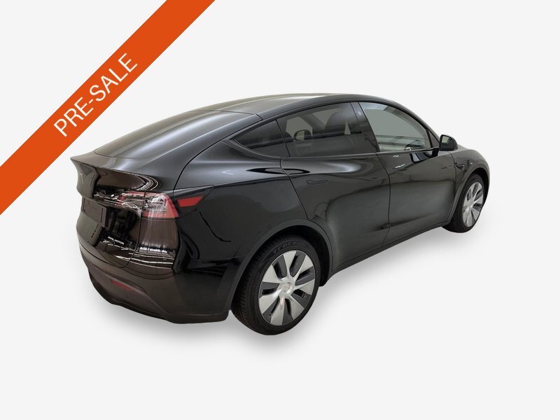 Tesla Model Y Long Range AWD LEDER NAVI LED PANO SHZ 4
