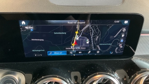 Mercedes-Benz EQB 300 4M Progressive NAVI KLIMAAUT LED PDC KAMERA 10
