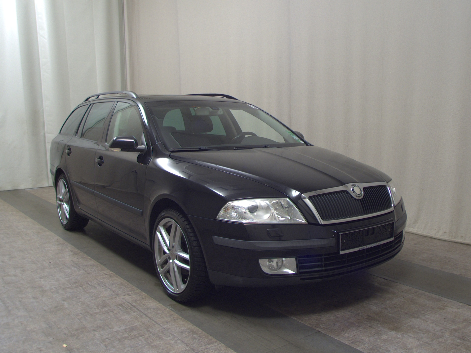 Skoda Octavia Kombi 2.0 TDI Elegance T-Leder Xenon GSD 3