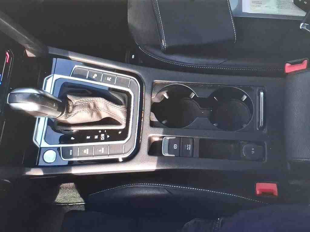 Volkswagen Arteon SB 1.4 TSI e Elegance NAVI SHZ ACC AHK DC 9