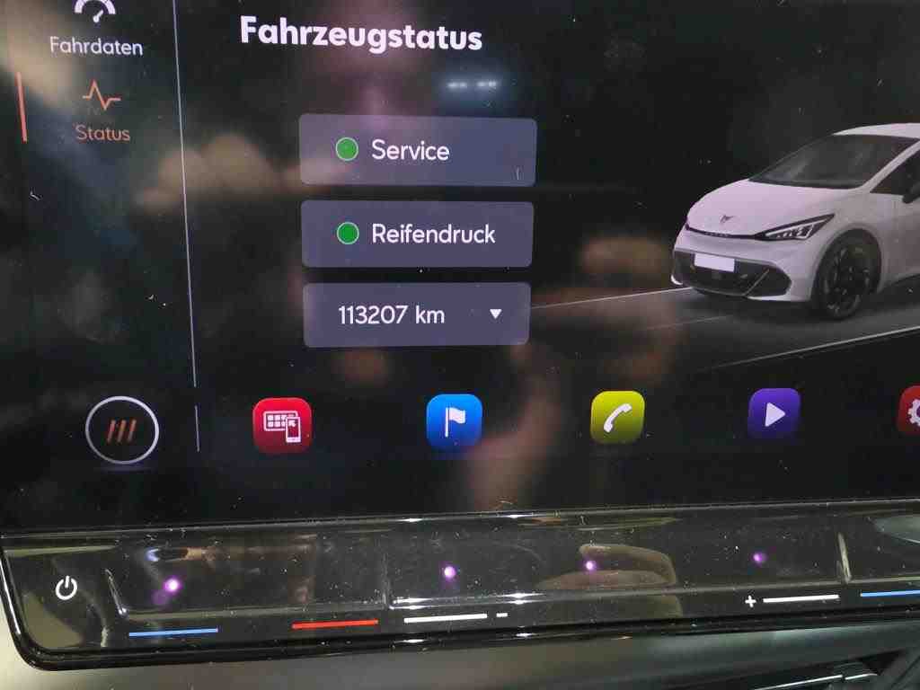 Cupra Born LED RFK SHZ 9