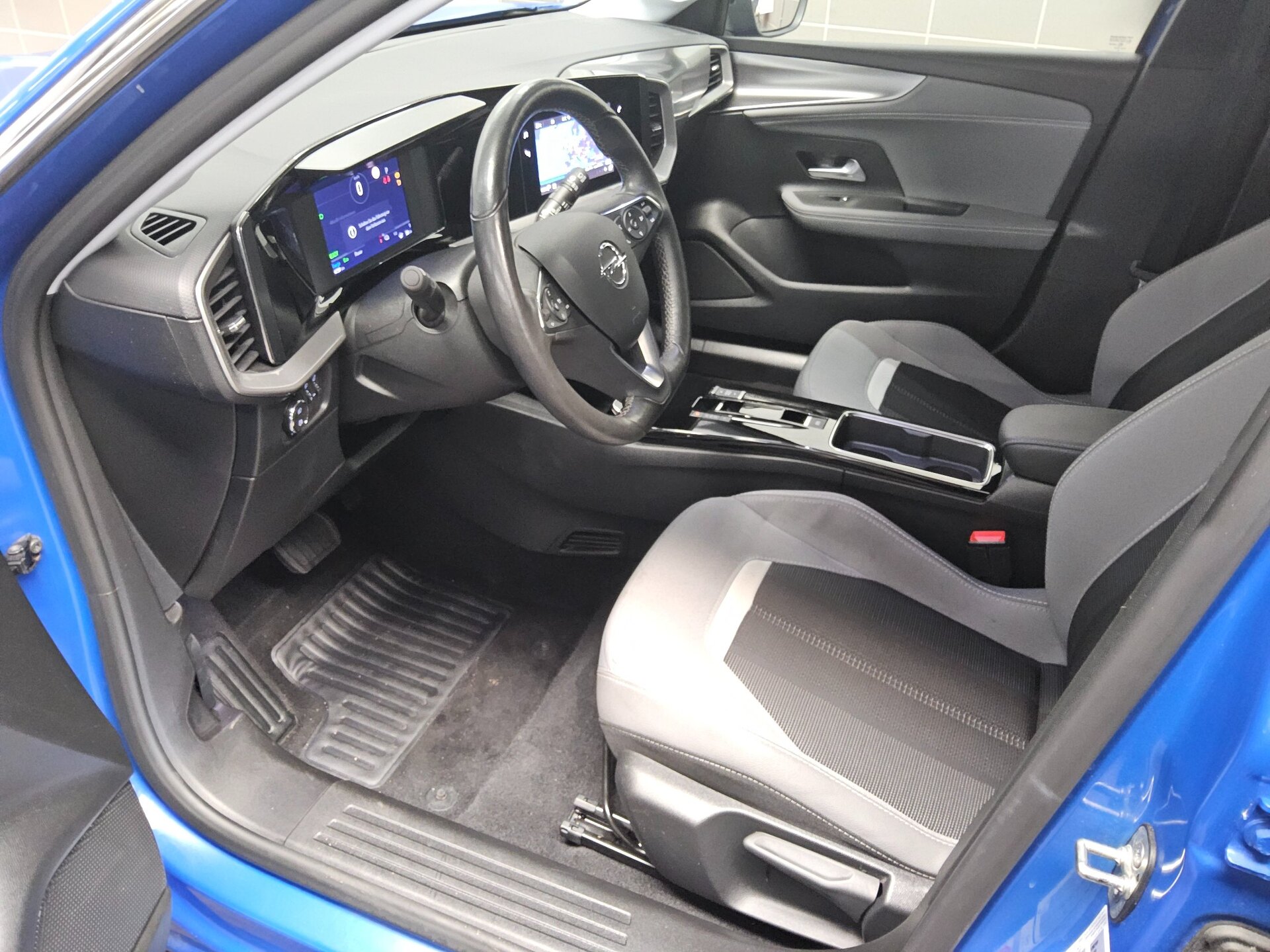 Opel Mokka-e Elegance T-Leder Navi LED RFK 180°- Cam 8