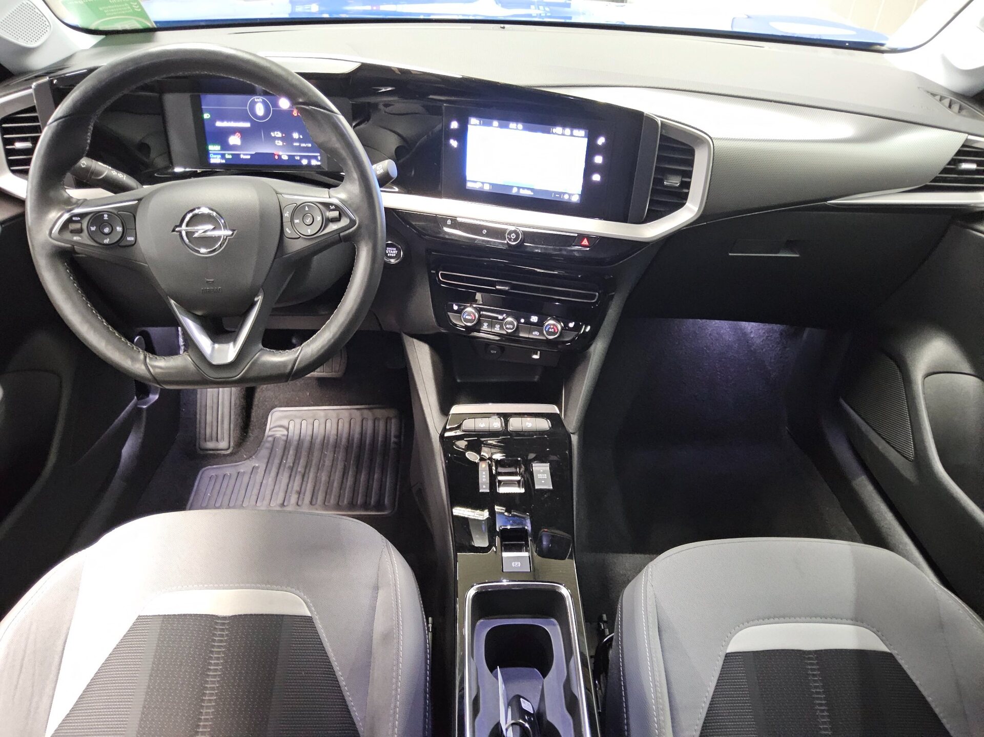 Opel Mokka-e Elegance T-Leder Navi LED RFK 180°- Cam 5