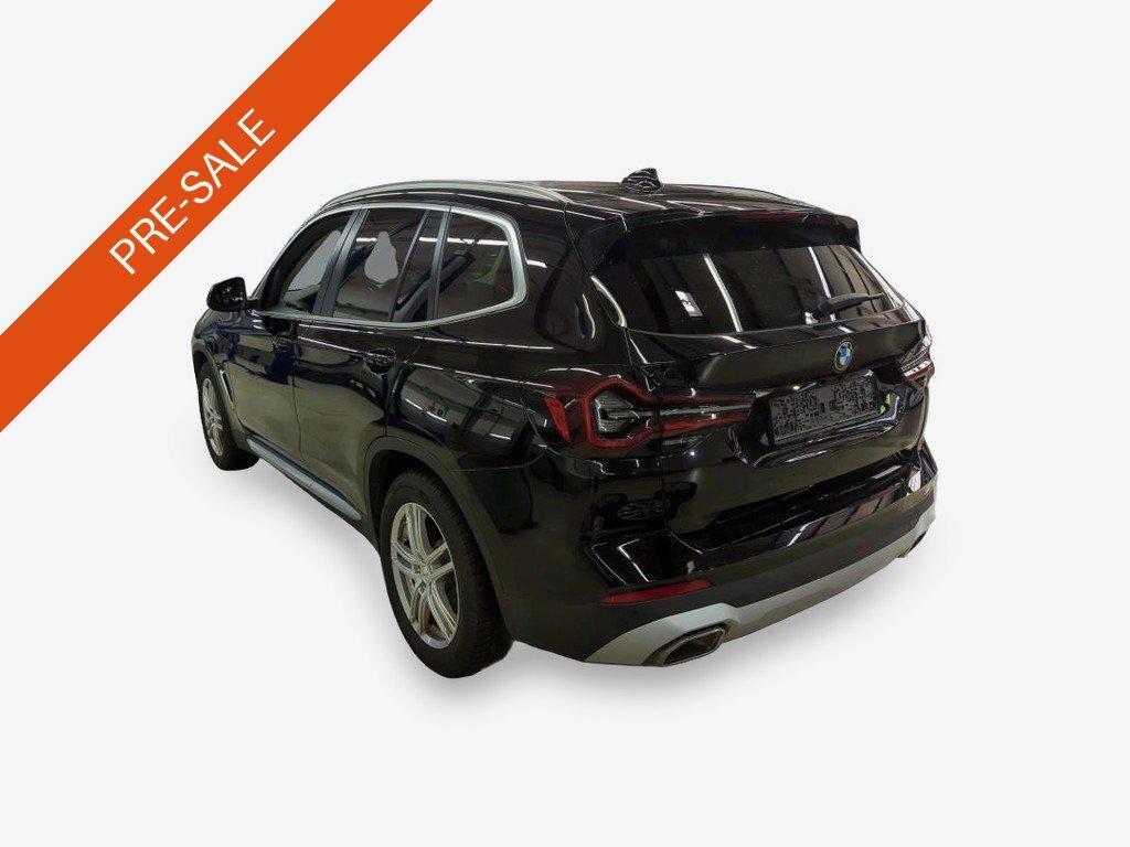 BMW X3 xDrive20d Navi LED LC-Pro Pano Leder 3