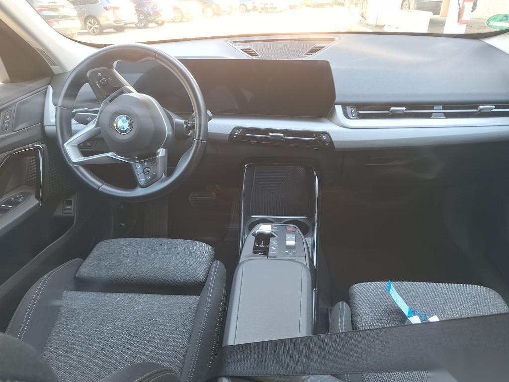 BMW X1 sDrive18d Navi LED Pano AHK 5