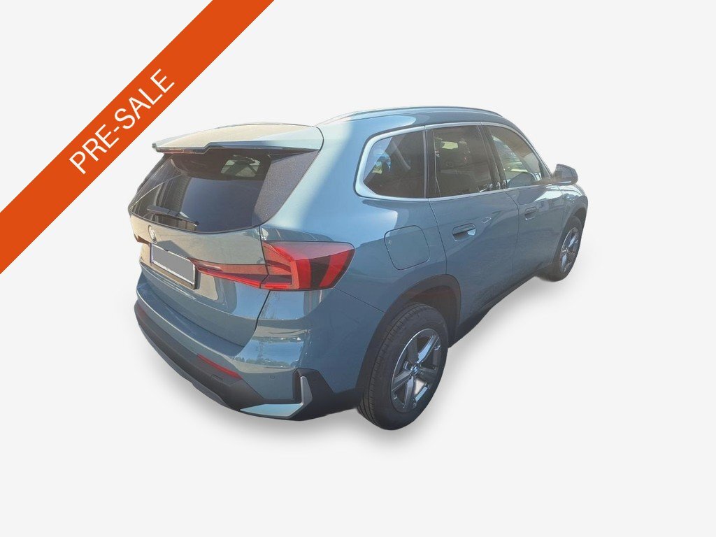 BMW X1 sDrive18d Navi LED Pano AHK 4