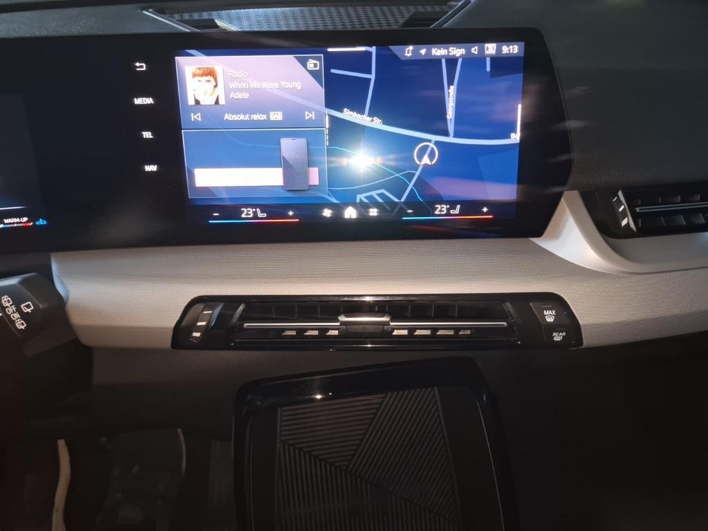 BMW X1 sDrive18d Navi LED Pano AHK 8